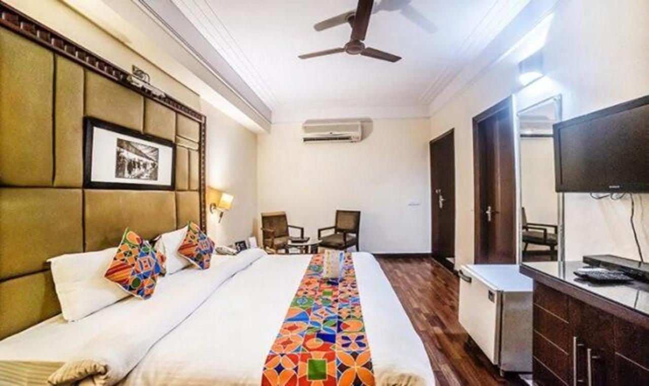 Fabhotel Bmk Grand New Delhi Exteriör bild