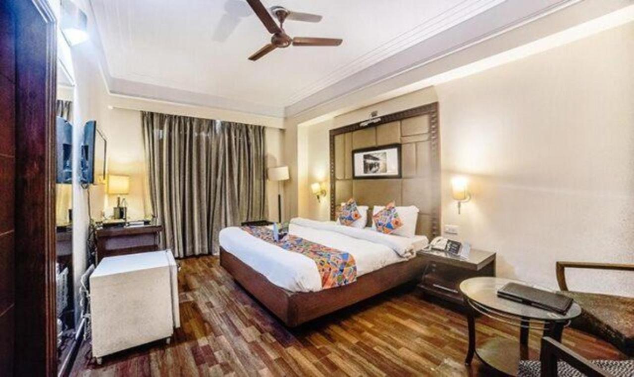 Fabhotel Bmk Grand New Delhi Exteriör bild